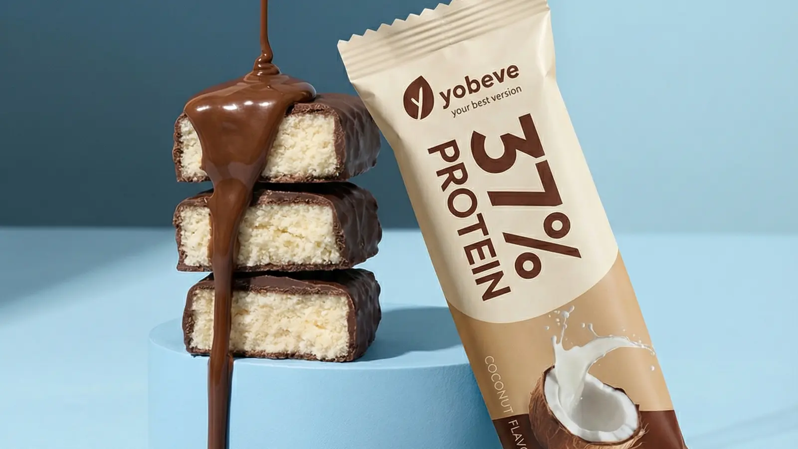 Thanh protein dừa yobeve phủ chocolate như một dạng protein tiện lợi